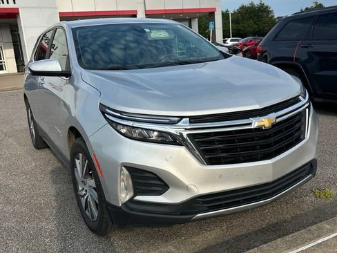 Used 2022 Chevrolet Equinox LT FWD image 3