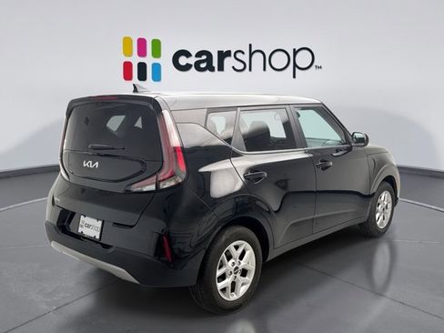 Used 2024 Kia Soul LX w/ Option Group 015 image 5