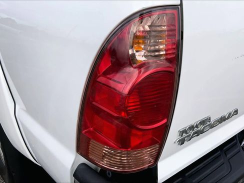 Used 2008 Toyota Tacoma PreRunner image 26