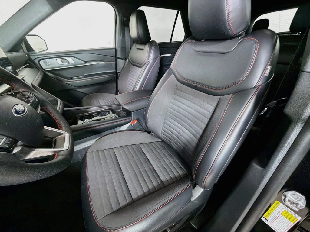 Used 2026 Ford Explorer ST-Line AWD/4WD image 12