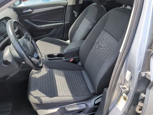 Used 2024 Volkswagen Jetta S FWD image 9