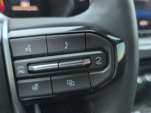 Used 2026 Chevrolet Colorado Trail Boss AWD/4WD image 25