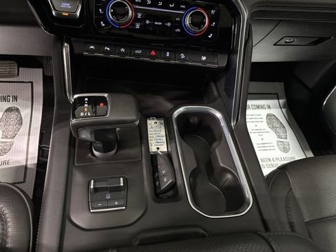 Used 2024 GMC Sierra 1500 Denali w/ Denali Reserve Package AWD/4WD image 24