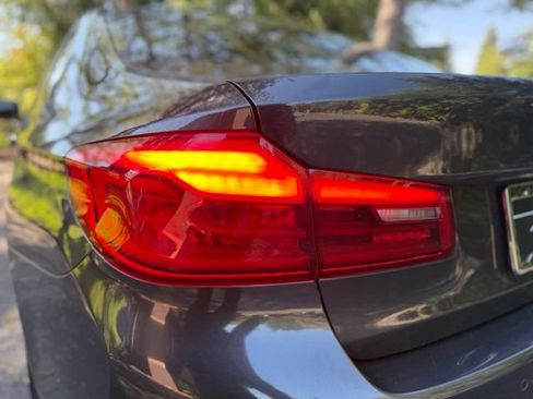 Used 2017 BMW 540i RWD image 53