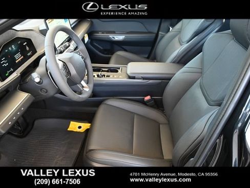New 2026 Lexus ES 350e FWD image 14