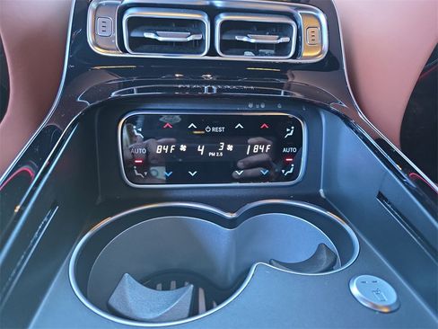 Certified 2024 Mercedes-Benz Maybach S 580 4MATIC image 13