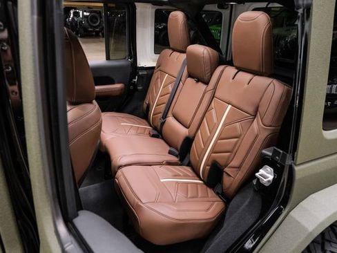 Used 2024 Jeep Wrangler Unlimited Rubicon 392 AWD/4WD image 87