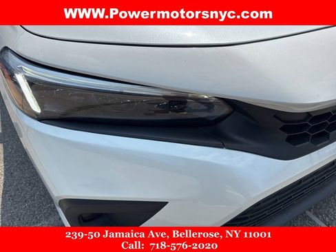 Used 2023 Honda Civic Sport image 9