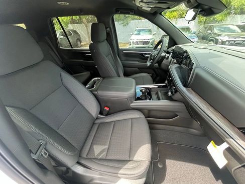 New 2026 Chevrolet Tahoe LS w/ LS Custom Edition AWD/4WD image 23