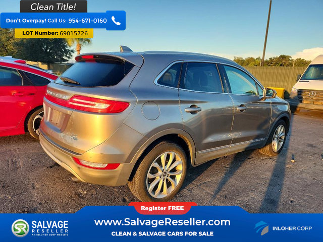 Used 2016 Lincoln MKC Select w/ Select Plus Package FWD image 4
