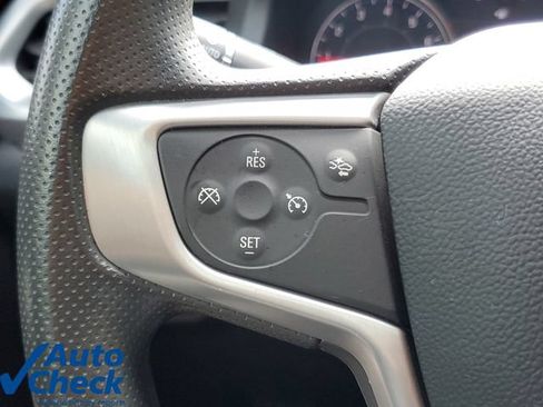 Used 2023 GMC Acadia SLE w/ Elevation Edition FWD image 21