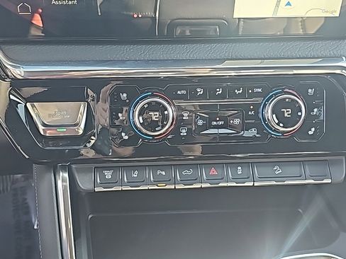 New 2026 GMC Sierra 3500 Denali image 24