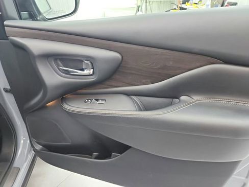 Used 2021 Nissan Murano Platinum w/ Cargo Package image 46