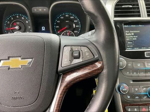 Used 2013 Chevrolet Malibu LTZ image 23