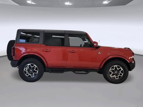 Used 2022 Ford Bronco Outer Banks AWD/4WD image 6