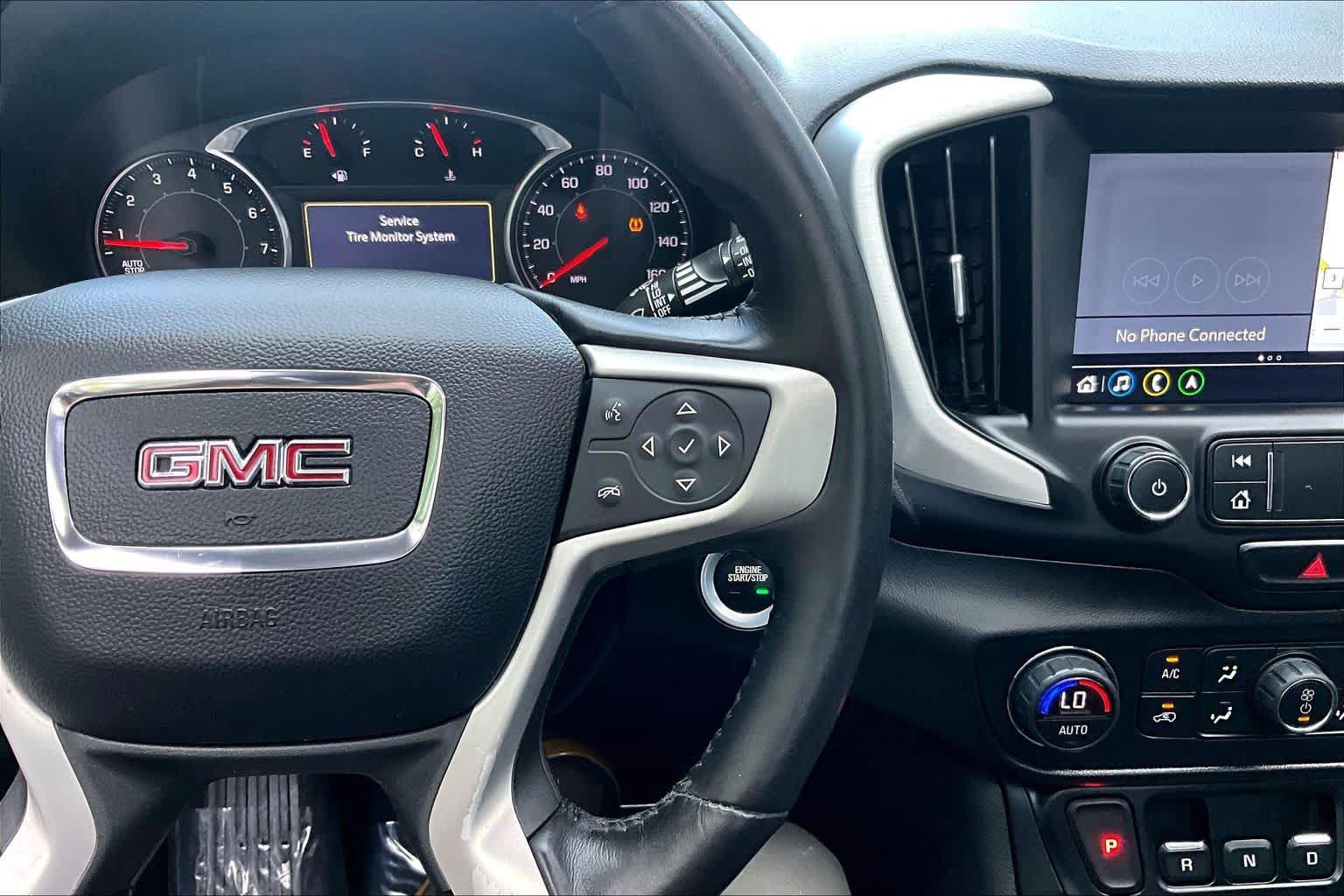 Used 2019 GMC Terrain SLT w/ Preferred Package AWD/4WD image 24