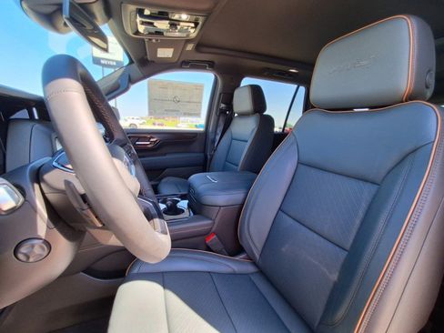 New 2026 GMC Yukon AT4 AWD/4WD image 11