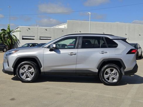 Used 2025 Toyota RAV4 XLE FWD image 6
