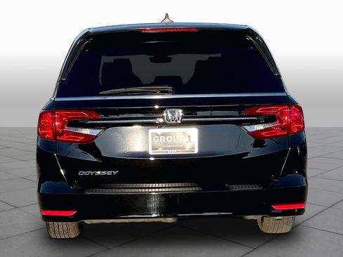 Used 2023 Honda Odyssey EX-L image 5
