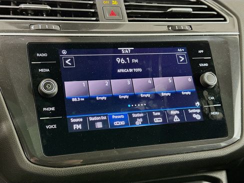 Used 2024 Volkswagen Tiguan Wolfsburg Edition image 21