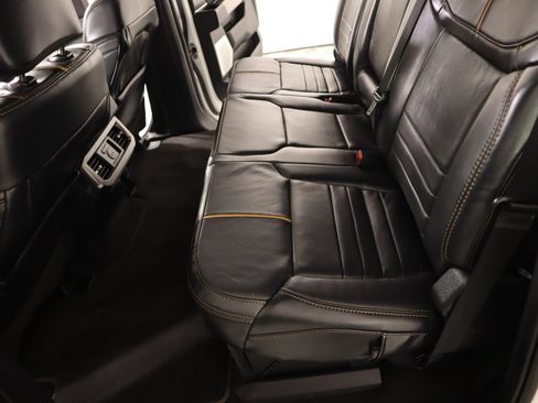 Used 2024 Ford F250 Platinum AWD/4WD image 13