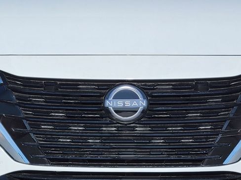 New 2025 Nissan Sentra SV image 9