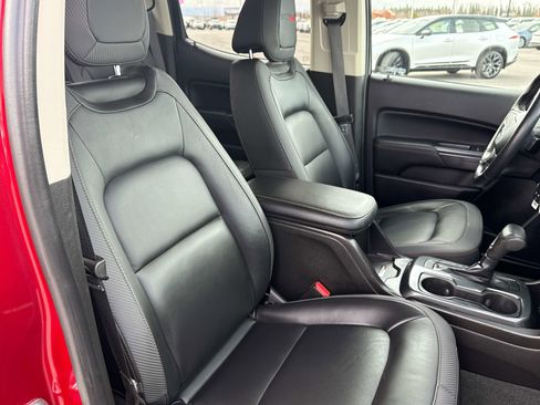 Used 2021 GMC Canyon AT4 w/ Driver Alert Package image 17