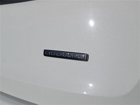 New 2026 Audi Q7 2.0T Premium image 10