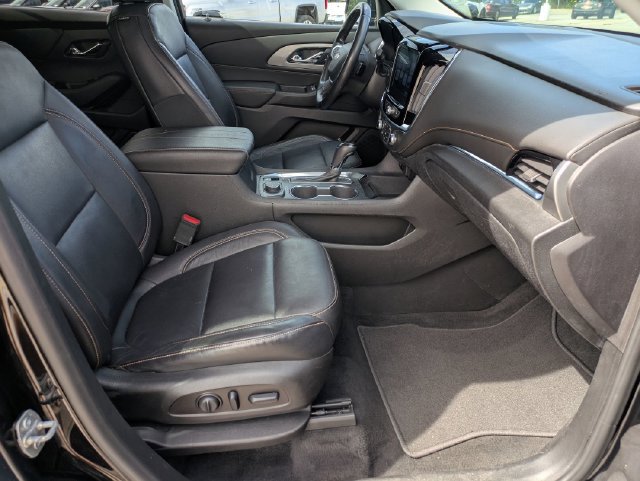 Used 2019 Chevrolet Traverse LT FWD image 28
