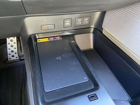 New 2026 Toyota Camry SE w/ Convenience Package image 23