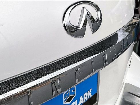 Used 2024 INFINITI QX80 Sensory w/ Cargo Package image 27