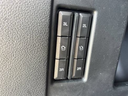 Used 2019 Ford Expedition Platinum AWD/4WD image 8