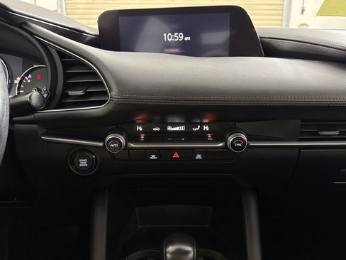 Used 2022 MAZDA MAZDA3 s image 16