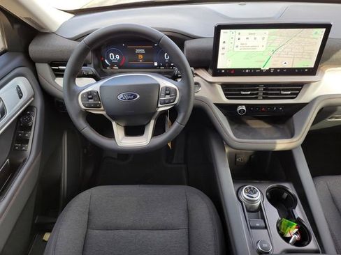 New 2026 Ford Explorer Active image 10