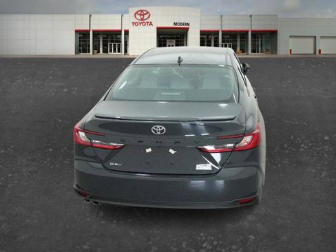New 2026 Toyota Camry SE FWD image 18