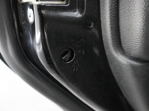 Used 2016 Jeep Wrangler Unlimited Sahara AWD/4WD image 35