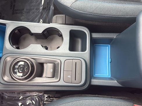 New 2025 Ford Maverick XLT w/ XLT Luxury Package FWD image 28