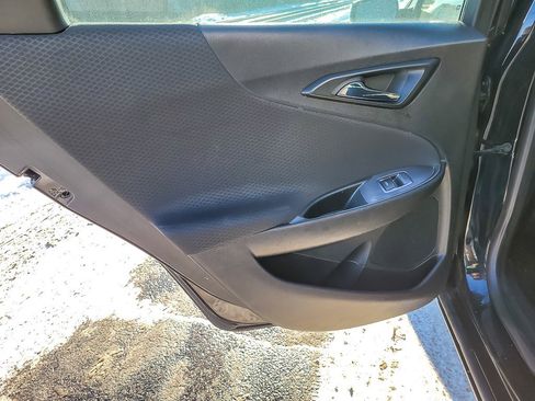 Certified 2018 Chevrolet Malibu LT image 17