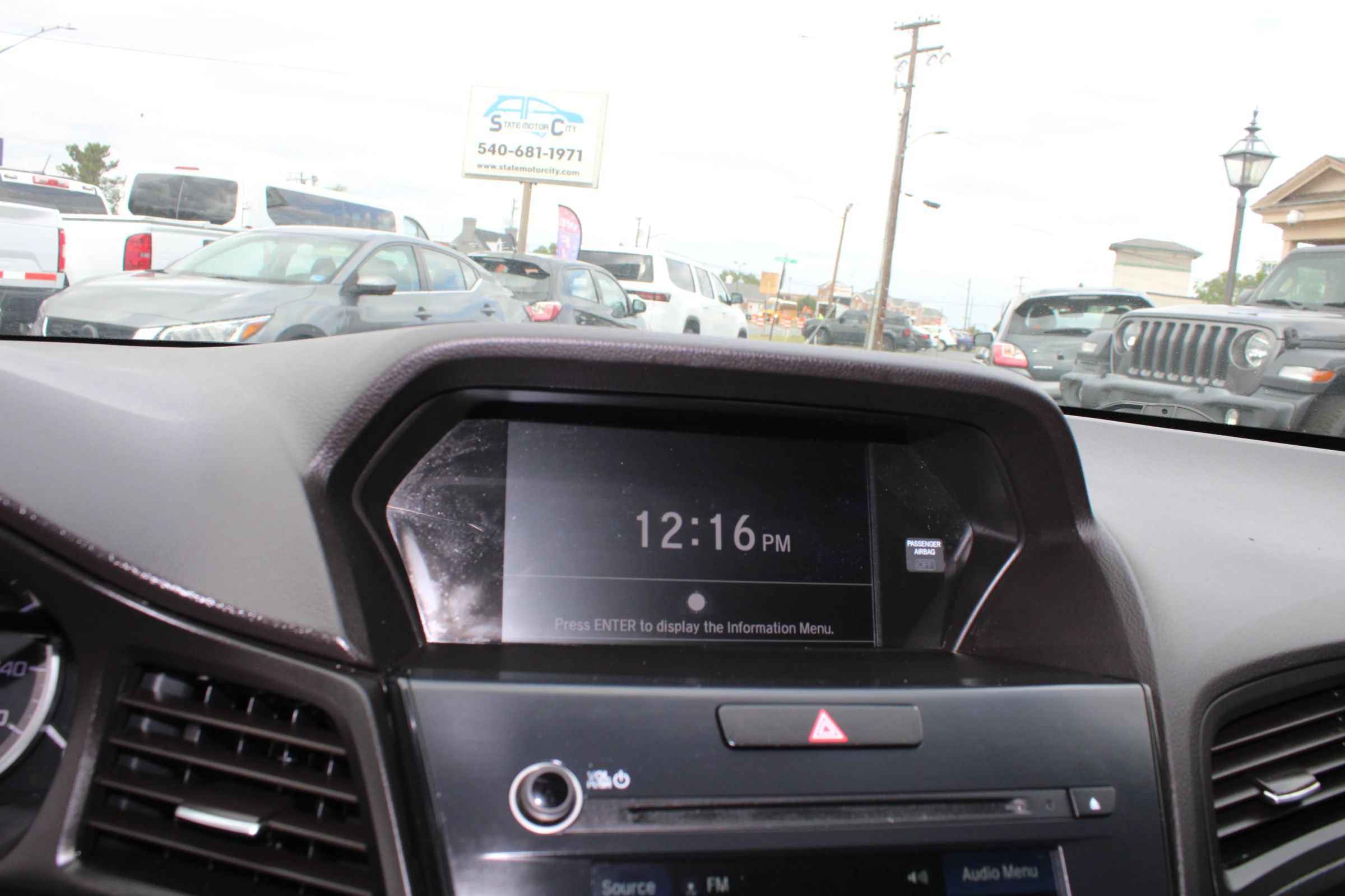 Used 2019 Acura ILX FWD image 11