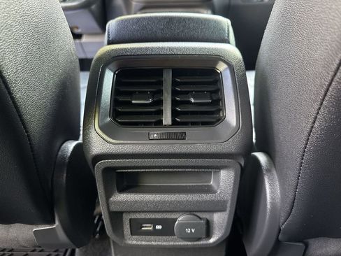 Used 2020 Volkswagen Tiguan SEL Premium R-Line image 24