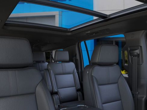 New 2026 Chevrolet Suburban RST w/ Comfort Package AWD/4WD image 24