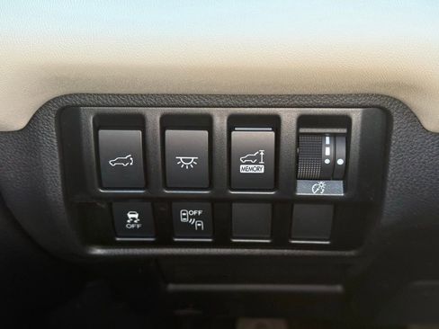 Certified 2022 Subaru Ascent Touring image 10