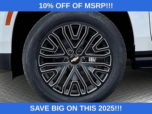 New 2025 Chevrolet Tahoe High Country AWD/4WD image 13