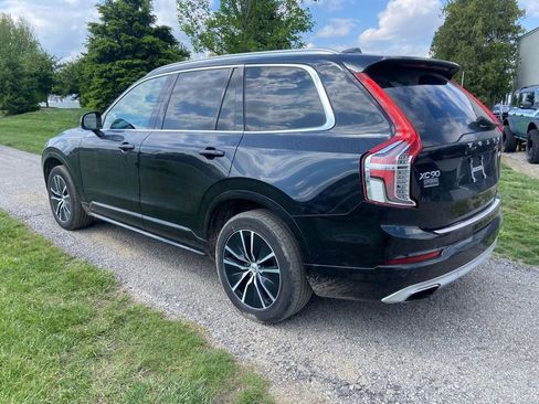Used 2020 Volvo XC90 T6 Momentum AWD/4WD image 3