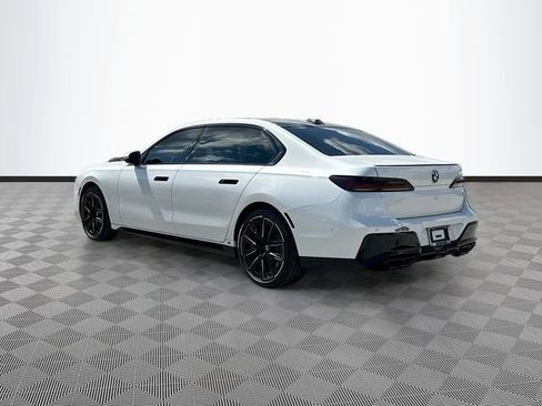Used 2023 BMW 760i xDrive AWD/4WD image 7