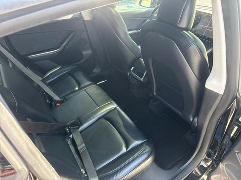 Used 2021 Tesla Model Y Performance AWD/4WD image 24