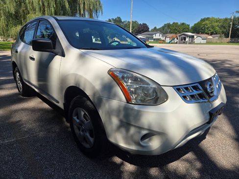 Used 2013 Nissan Rogue S AWD/4WD image 13
