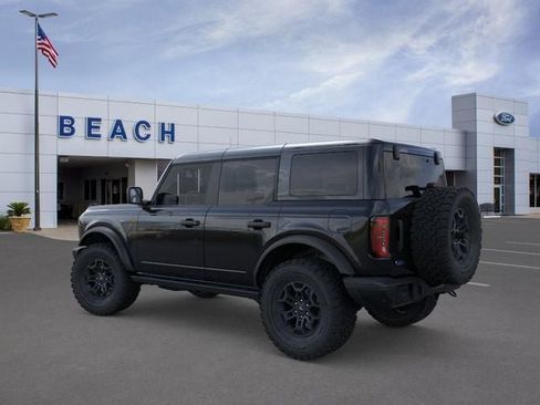 New 2026 Ford Bronco Badlands AWD/4WD image 4