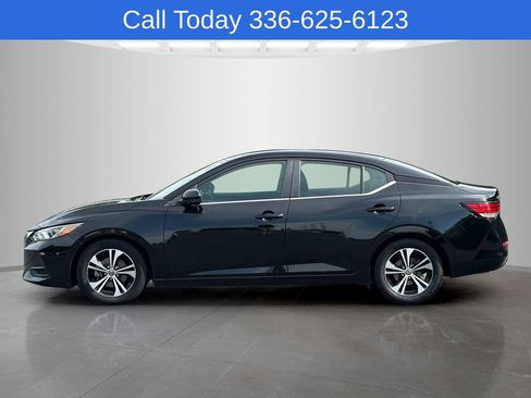 Used 2020 Nissan Sentra SV FWD image 2