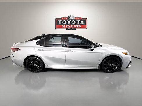 Used 2023 Toyota Camry XSE AWD/4WD image 8
